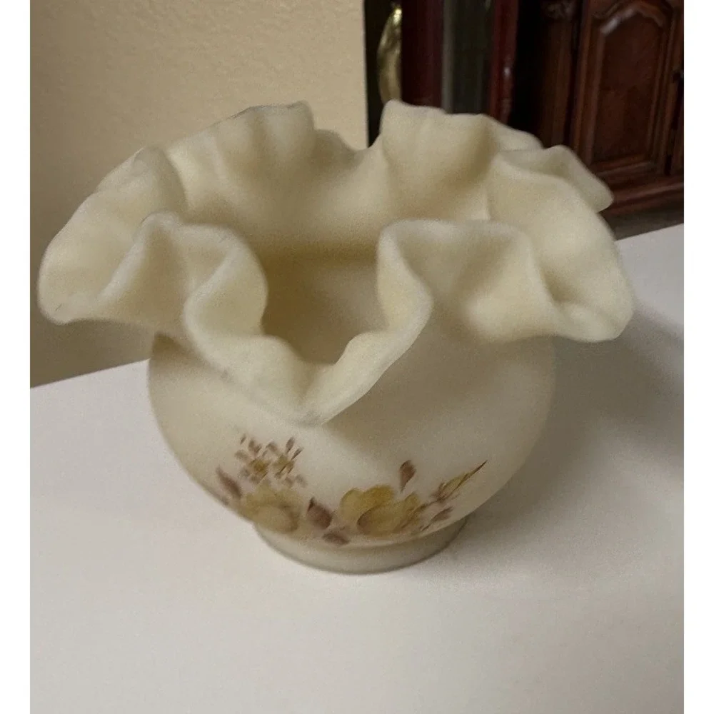Fenton Custard Glass Ruffled Edge Rose Bowl Vase Hand painted Signed Vintage